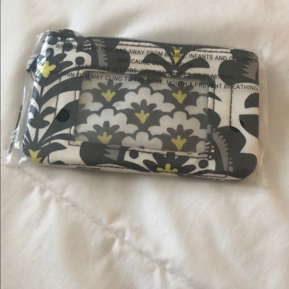 Small Vera Bradley Wallet